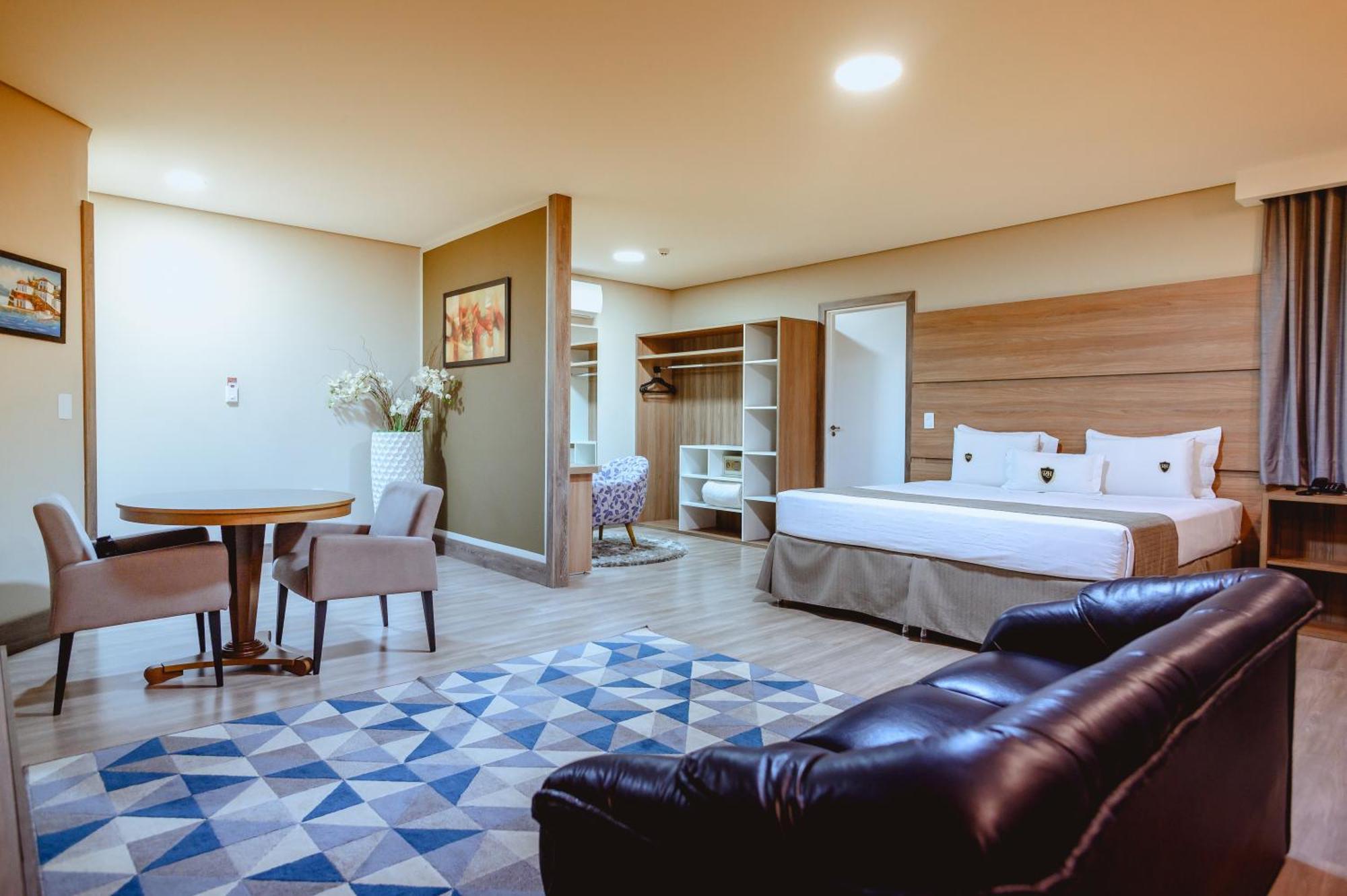 Riellis Center Hotel Botucatu Zewnętrze zdjęcie